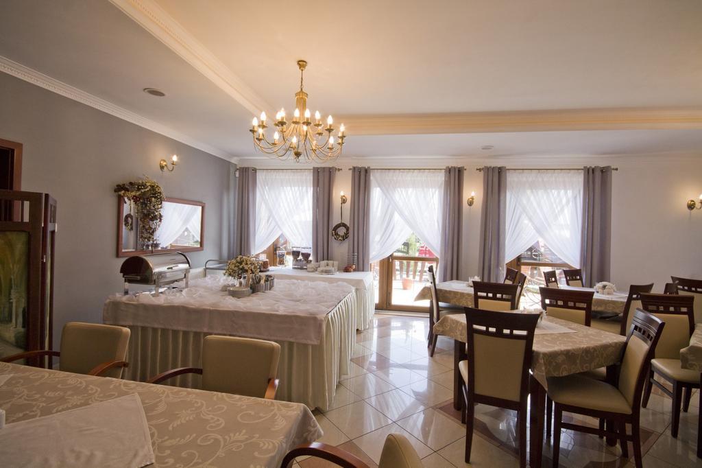 Villa Tropikana 莱鲍 外观 照片